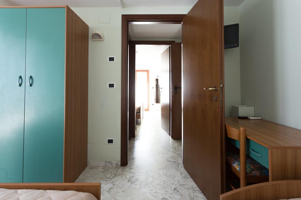 Roma Hotel Pineto Eksteriør billede
