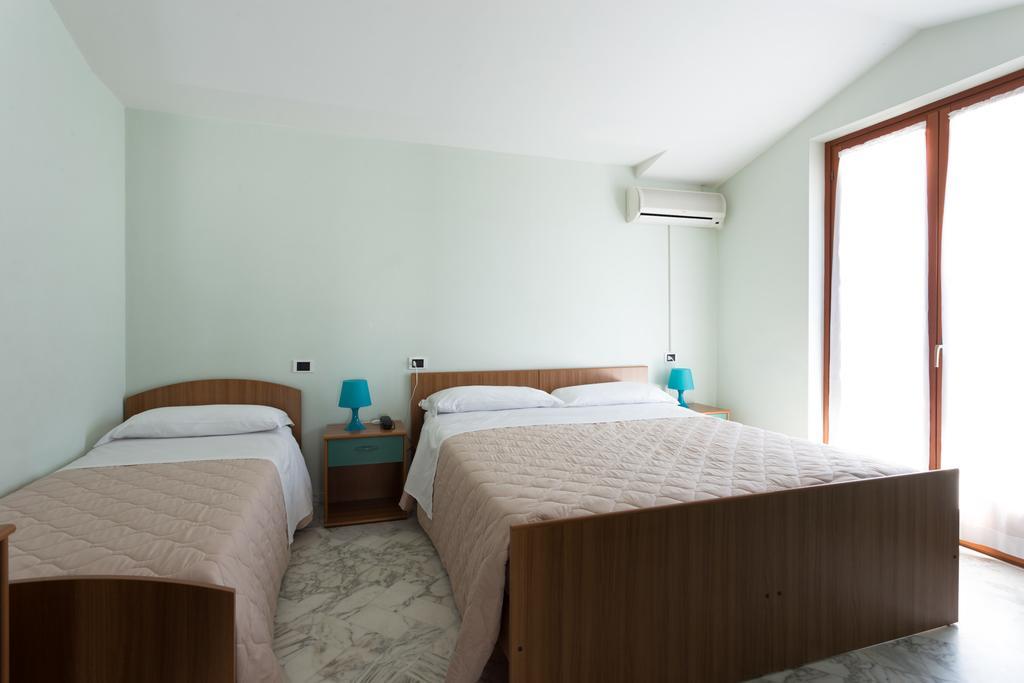 Roma Hotel Pineto Eksteriør billede