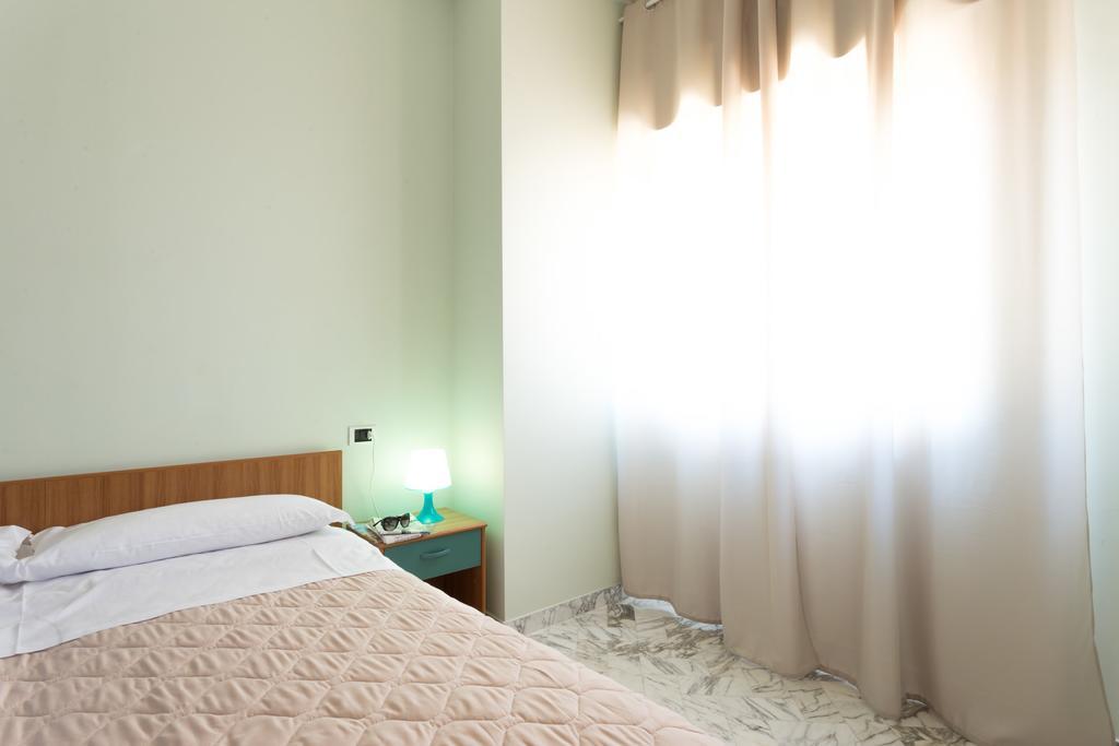 Roma Hotel Pineto Eksteriør billede