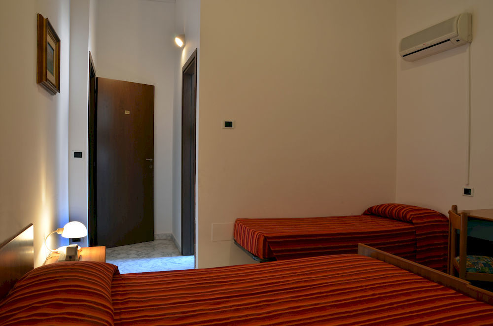 Roma Hotel Pineto Eksteriør billede